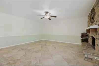 2200 Marble Falls Drive, Carrollton, TX 75007 - Photo 11