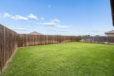 915 Amber Street, Princeton, TX 75407 - Photo 31