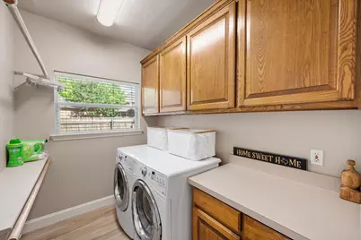 1910 Yarmouth Court, Mansfield, TX 76063 - Photo 17