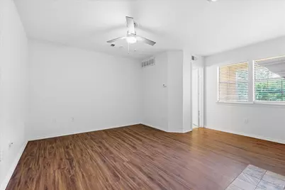 2835 Keller Springs Road #205, Carrollton, TX 75006 - Photo 17