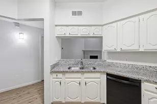 2835 Keller Springs Rd, Carrollton, TX 75006 - Photo 7