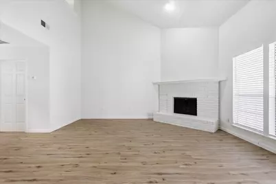 2835 Keller Springs Road #205, Carrollton, TX 75006 - Photo 11