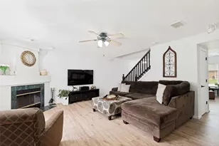 5216 Chessie Cir, Haltom City, TX 76137 - Photo 9