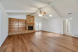 1007 Quail Run, Duncanville, TX 75116 - Photo 5