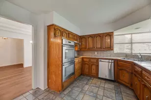 1007 Quail Run, Duncanville, TX 75116 - Photo 11