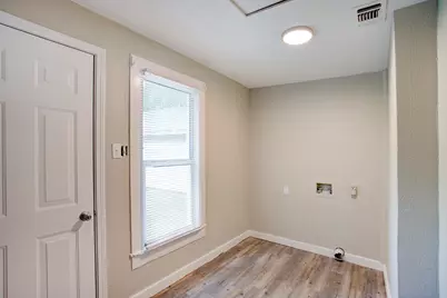 1005 N Buffalo Avenue, Cleburne, TX 76033 - Photo 11