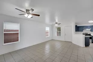 2306 Balvanera Plaza, Dallas, TX 75211 - Photo 7