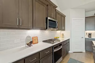 10613 Smiths Bnd Rd, Fort Worth, TX 76126 - Photo 7
