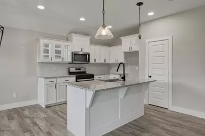 16221 Crossing Circle, Lindale, TX 75771 - Photo 9