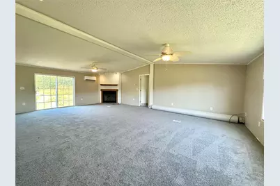 912 Partridge Court, Granbury, TX 76049 - Photo 11