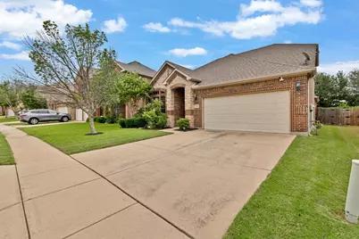 15836 Coyote Hill Drive, Fort Worth, TX 76177 - Photo 3