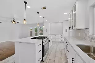 2812 San Medina Ave, Dallas, TX 75228 - Photo 9