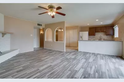 5309 Rutledge Court, The Colony, TX 75056 - Photo 9