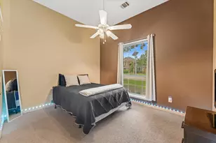 1040 Essex Dr, Cedar Hill, TX 75104 - Photo 13