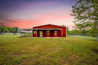 400 S 10th Avenue, Santo, TX 76472 - Photo 1