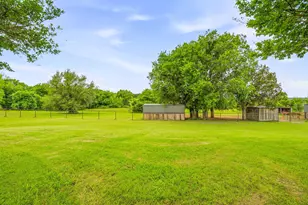1914 Bentwater Pkwy, Granbury, TX 76049 - Photo 37