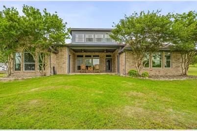 1914 Bentwater Parkway, Granbury, TX 76049 - Photo 7