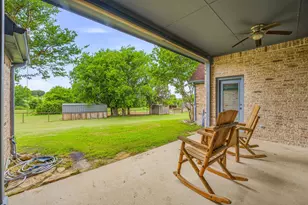 1914 Bentwater Pkwy, Granbury, TX 76049 - Photo 7