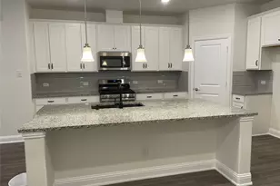 124 Peach Orchard Ln, Euless, TX 76040 - Photo 3