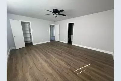 5201 Fisher Drive, The Colony, TX 75056 - Photo 15