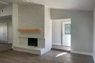 5201 Fisher Dr, The Colony, TX 75056 - Photo 5