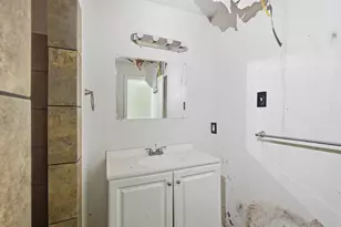 2806 E Atoll Dr, Dallas, TX 75216 - Photo 23