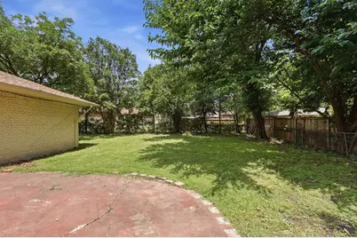 2806 E Atoll Drive, Dallas, TX 75216 - Photo 27