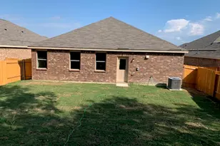 126 Morning Glory, Sanger, TX 76266 - Photo 9