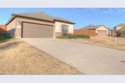 1205 Glen Court, Weatherford, TX 76087 - Photo 3