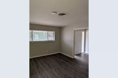 3204 Phoenix Drive, Fort Worth, TX 76116 - Photo 5