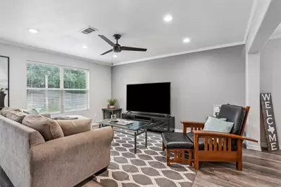 1823 Sea Gull Drive, Dallas, TX 75051 - Photo 7
