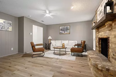 419 Dow Ross Boulevard, Duncanville, TX 75116 - Photo 5