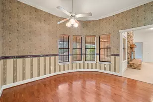413 Lincoln Oaks Dr, Burleson, TX 76028 - Photo 9