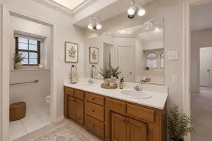 413 Lincoln Oaks Dr, Burleson, TX 76028 - Photo 29