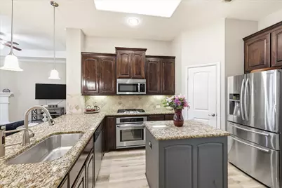 10329 Roatan Trail, Fort Worth, TX 76244 - Photo 9