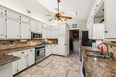 380 County Road 123, Gainesville, TX 76240 - Photo 7