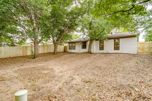 7924 Lazy Brook Dr, Watauga, TX 76148 - Photo 37