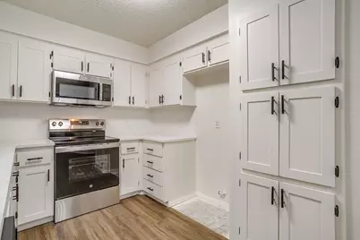 7924 Lazy Brook Drive, Watauga, TX 76148 - Photo 17