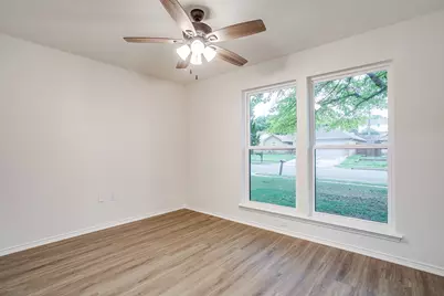 7924 Lazy Brook Drive, Watauga, TX 76148 - Photo 33