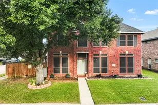 861 Pinnacle Cir, Lewisville, TX 75077 - Photo 3