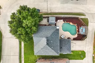 861 Pinnacle Cir, Lewisville, TX 75077 - Photo 25