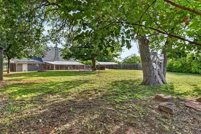 12410 Deeds Court, Azle, TX 76020 - Photo 35