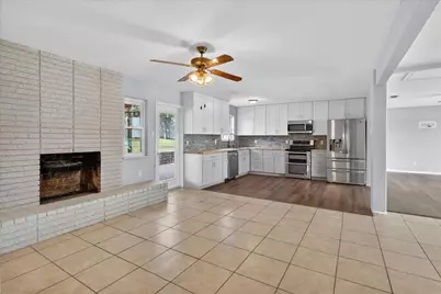12410 Deeds Court, Azle, TX 76020 - Photo 11