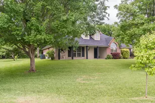 132 Nicole Ln, Weatherford, TX 76087 - Photo 3