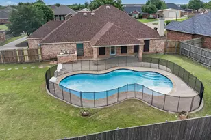 401 Champion's Ct, Crandall, TX 75114 - Photo 1