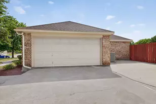 401 Champion's Ct, Crandall, TX 75114 - Photo 31
