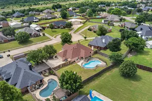 401 Champion's Ct, Crandall, TX 75114 - Photo 33