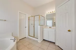 8220 Bridespring Dr, Plano, TX 75025 - Photo 11