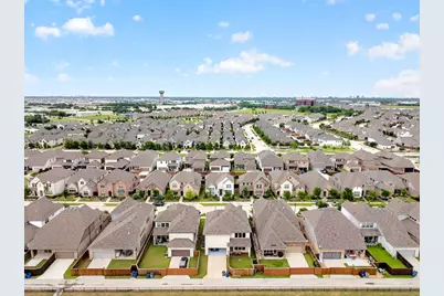 12733 Royal Oaks Lane, Farmers Branch, TX 75234 - Photo 39