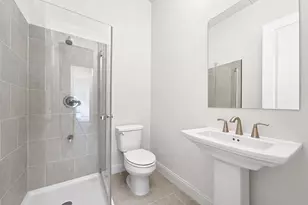 12733 Royal Oaks Ln, Farmers Branch, TX 75234 - Photo 35